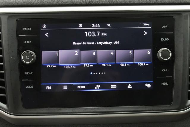 2021 Volkswagen Atlas SE with Technology R-Line