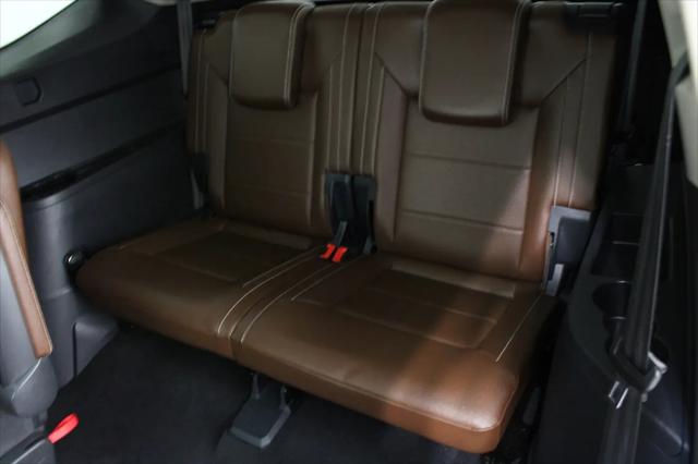 2021 Volkswagen Atlas SE with Technology R-Line