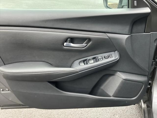 2023 Nissan Sentra SV Xtronic CVT