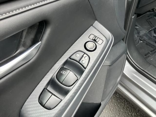 2023 Nissan Sentra SV Xtronic CVT
