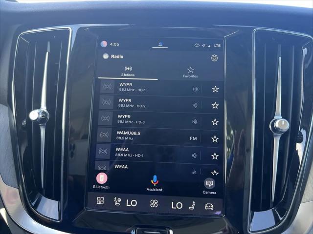 2024 Volvo S60 B5 Plus Dark Theme