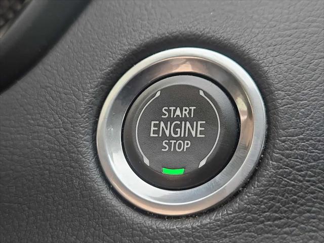 2021 Cadillac XT4 AWD Premium Luxury