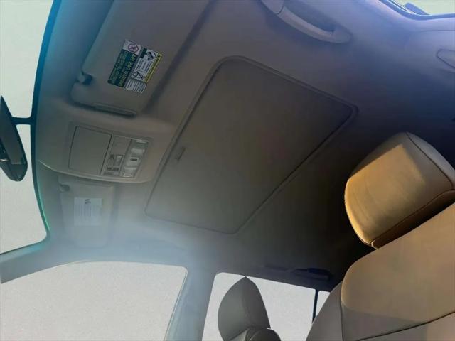 2012 Toyota Highlander SE