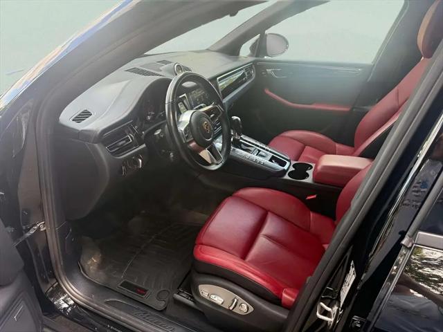 2020 Porsche Macan Macan