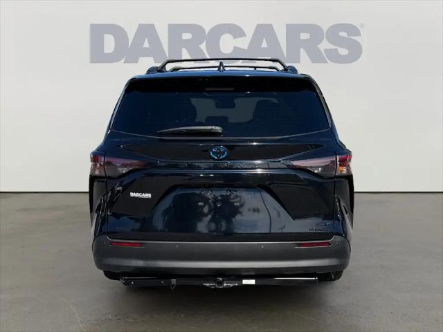 2024 Toyota Sienna Woodland Edition