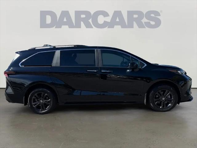 2024 Toyota Sienna Woodland Edition
