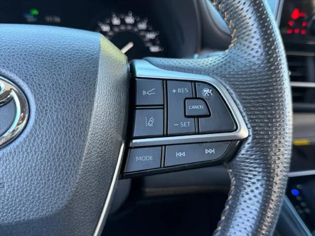2024 Toyota Sienna Woodland Edition