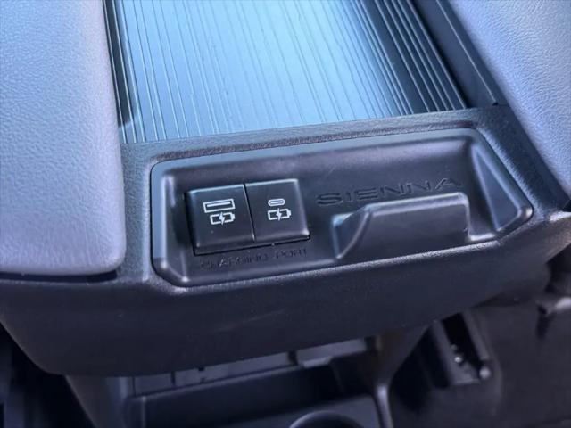 2024 Toyota Sienna Woodland Edition