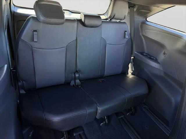 2024 Toyota Sienna Woodland Edition