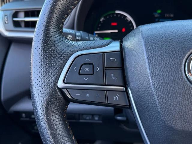 2024 Toyota Sienna Woodland Edition