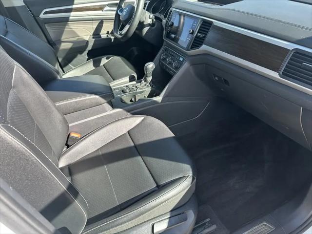 2021 Volkswagen Atlas 3.6L V6 SE w/Technology