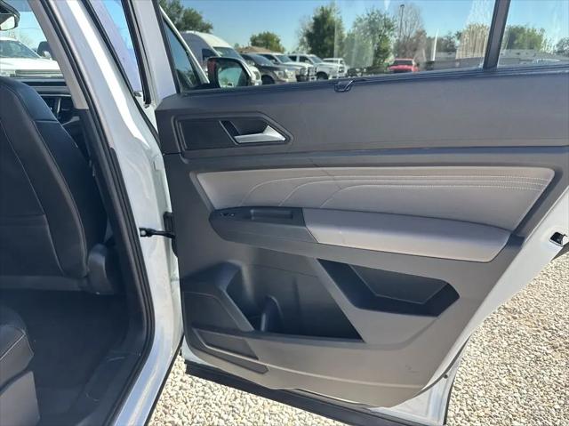 2021 Volkswagen Atlas 3.6L V6 SE w/Technology