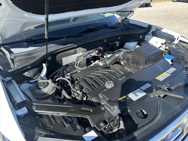 2021 Volkswagen Atlas 3.6L V6 SE w/Technology