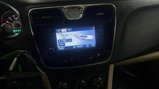 2013 Chrysler 200 Limited