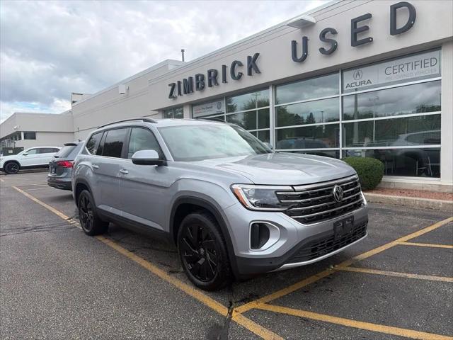 2026 Volkswagen Atlas SE with Technology for sale in Middleton, WI