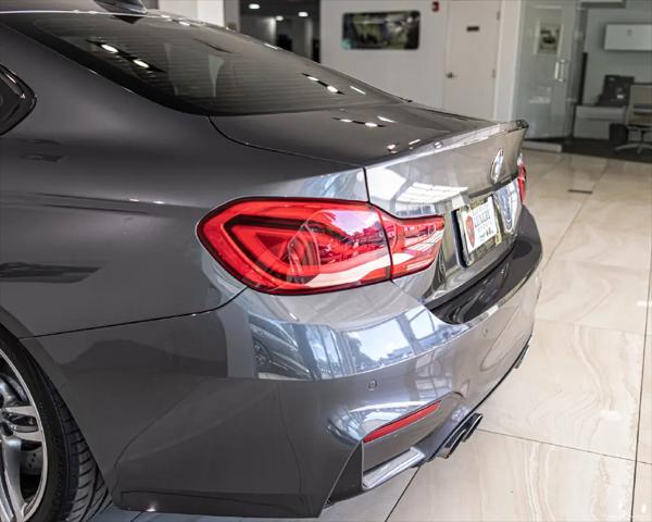 2018 BMW M4 Standard