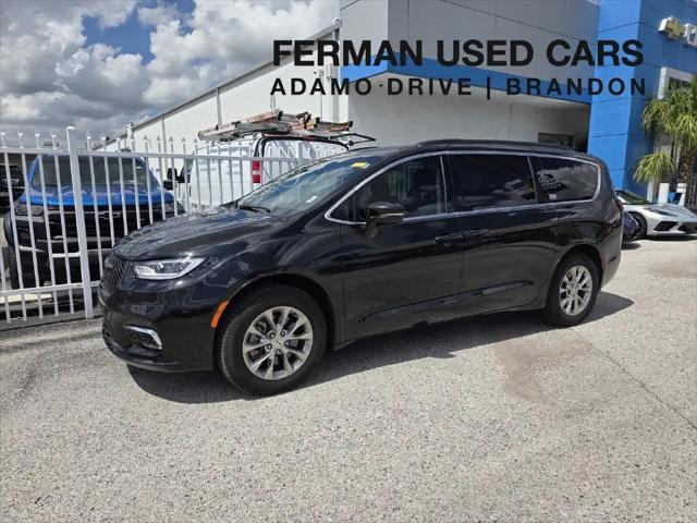 2022 Chrysler Pacifica Touring L AWD for sale in Tampa, FL