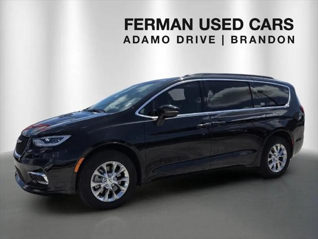 2022 Chrysler Pacifica Touring L AWD for sale in Tampa, FL