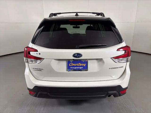 2024 Subaru Forester Premium