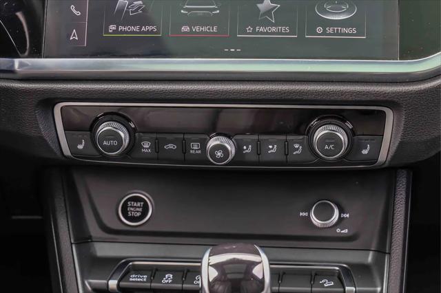 2022 Audi Q3 Premium Plus 45 TFSI S line quattro Tiptronic