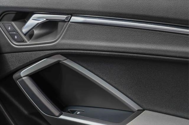 2022 Audi Q3 Premium Plus 45 TFSI S line quattro Tiptronic
