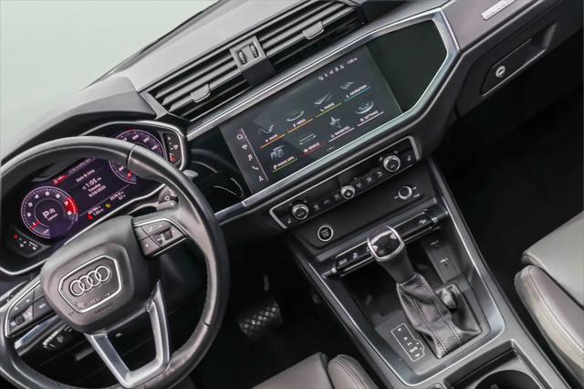2022 Audi Q3 Premium Plus 45 TFSI S line quattro Tiptronic