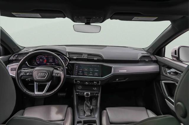 2022 Audi Q3 Premium Plus 45 TFSI S line quattro Tiptronic