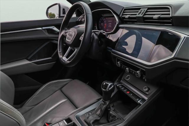 2022 Audi Q3 Premium Plus 45 TFSI S line quattro Tiptronic