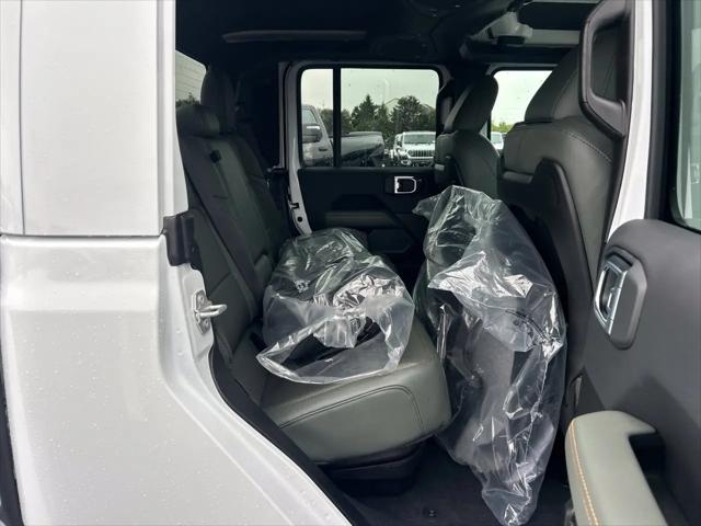 2027 Jeep Gladiator Sport