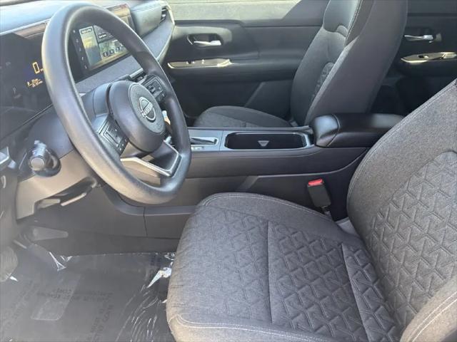 2025 Nissan Kicks SV FWD