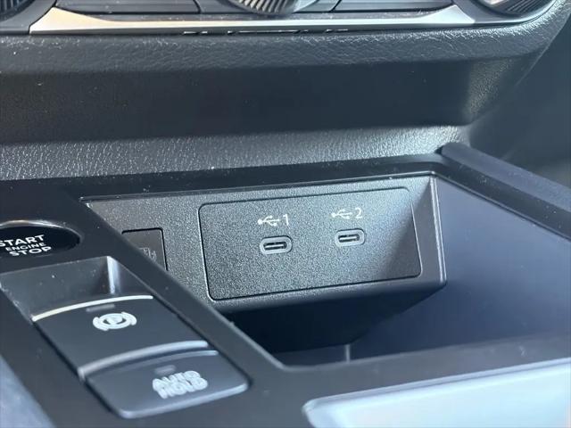 2025 Nissan Kicks SV FWD