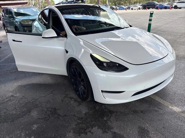 2022 Tesla Model Y Performance Dual Motor All-Wheel Drive