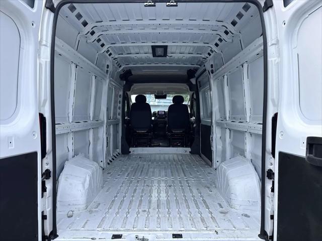 2025 Ram ProMaster 2500 Cargo Van Tradesman High Roof 159 WB w/Pass Seat