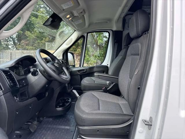 2025 Ram ProMaster 2500 Cargo Van Tradesman High Roof 159 WB w/Pass Seat