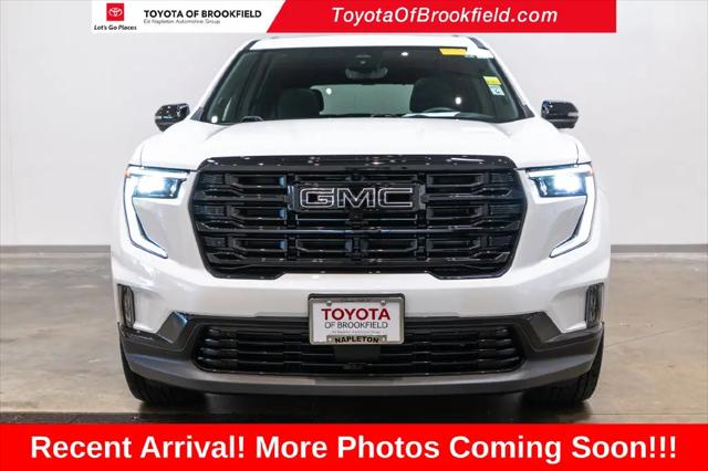 2026 GMC Acadia Elevation AWD