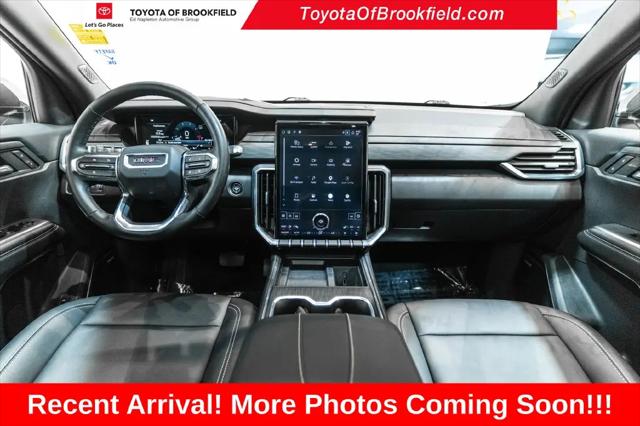 2026 GMC Acadia Elevation AWD