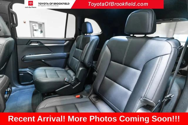 2026 GMC Acadia Elevation AWD