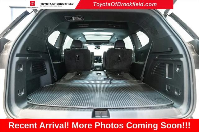 2026 GMC Acadia Elevation AWD
