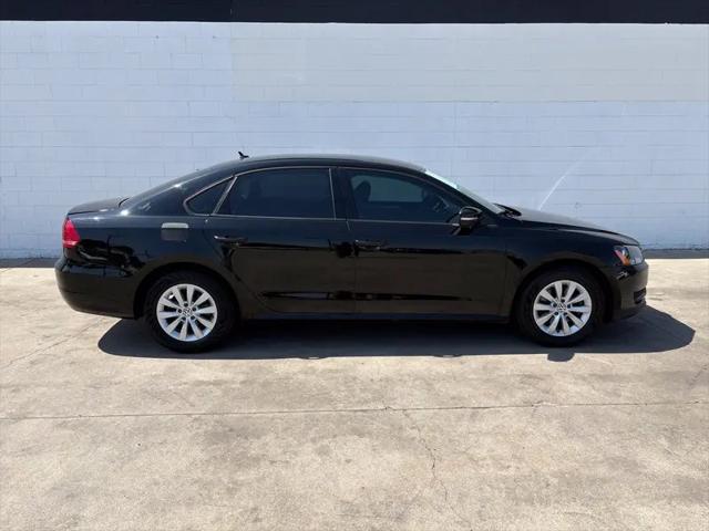 2013 Volkswagen Passat 2.5L S