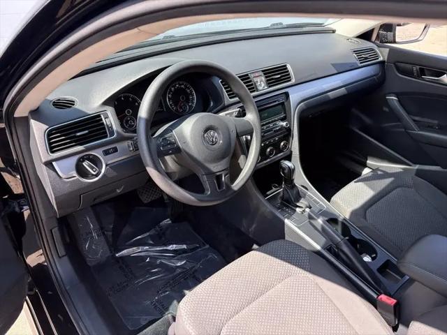 2013 Volkswagen Passat 2.5L S