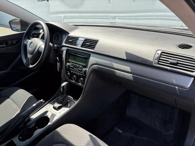 2013 Volkswagen Passat 2.5L S