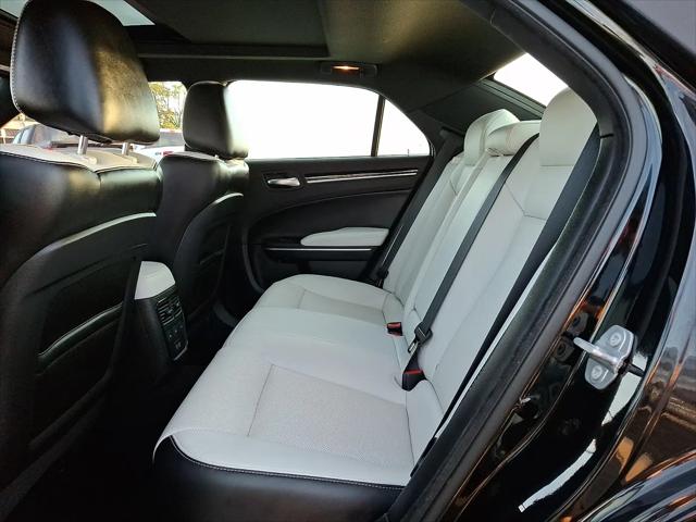 2019 Chrysler 300 300S AWD