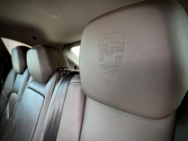 2017 Porsche Cayena Platinum Edition