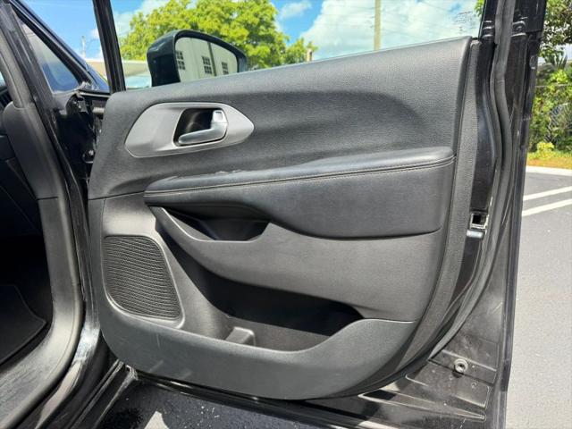 2019 Chrysler Pacifica Touring L