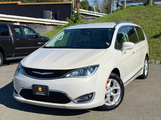 2017 Chrysler Pacifica Touring-L Plus for sale in Newton, NJ