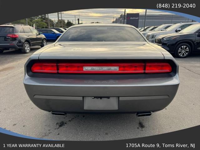 2012 Dodge Challenger SXT