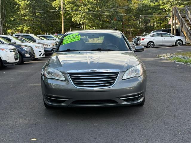 2012 Chrysler 200 Touring