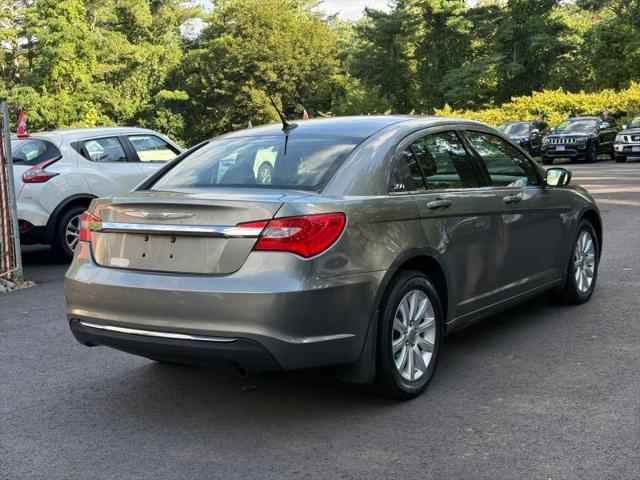 2012 Chrysler 200 Touring