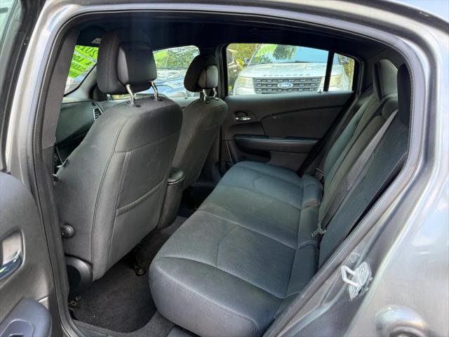 2012 Chrysler 200 Touring