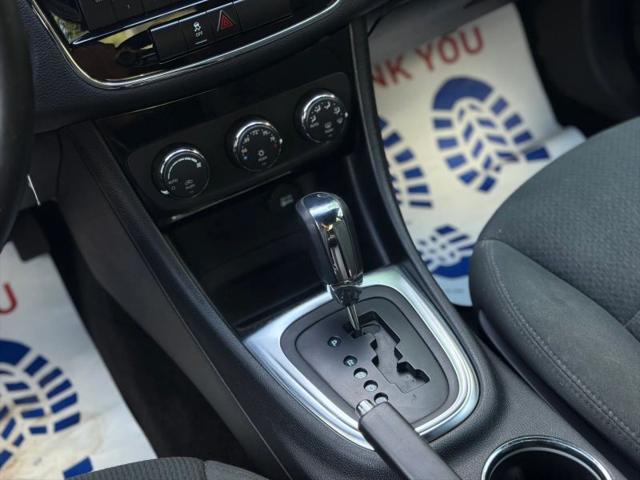 2012 Chrysler 200 Touring